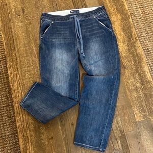Democracy High Rise Jeans